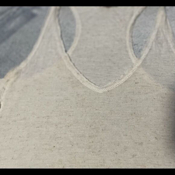 ECOTÉ by UO cream tank size XS fits big 17” p2p. VGUC-Rayon, Flax, spandex. - Picture 3 of 5